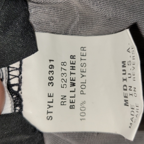 Vintage.  Made in USA. Bellwether. Cycling or jogging pants.  Polyester size Med - Picture 5 of 9